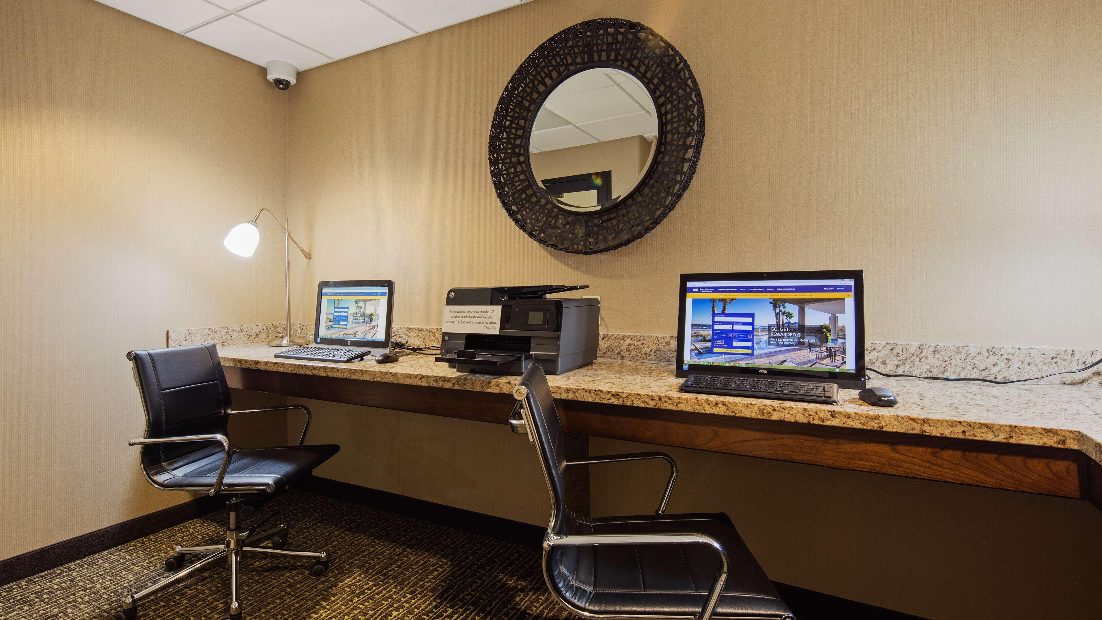 Best Western Plus Havre Inn & Suites Exterior photo
